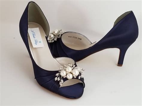 navy shoes for wedding guest.